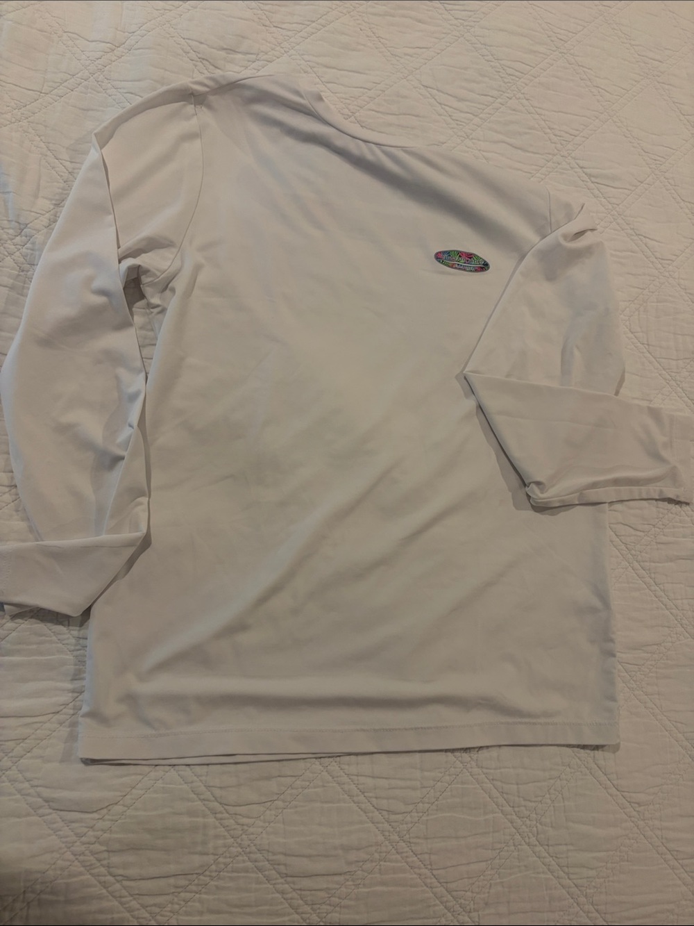 Vineyard Vines White Long-Sleeve Crew with Colorful Chest Patch Sun Pr